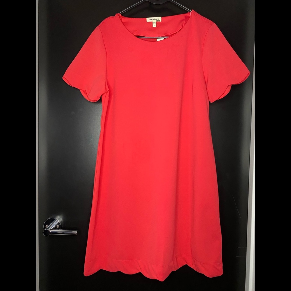 Dress - Picture 2 of 4